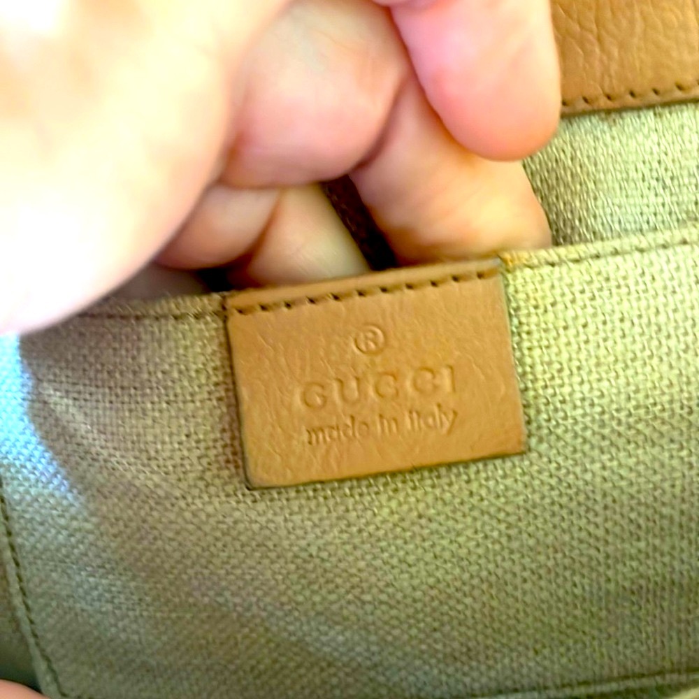 💕💕SOLD 💕💕GUC Gucci Vintage Pochette . Canvas with leather tasseled trim - Picture 5 of 12